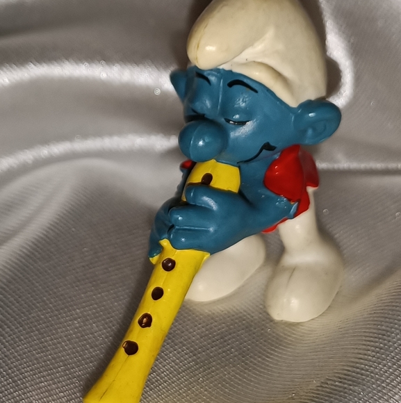 Collectible Smurfs 4 for $23 or $7 each - Picture 7 of 12